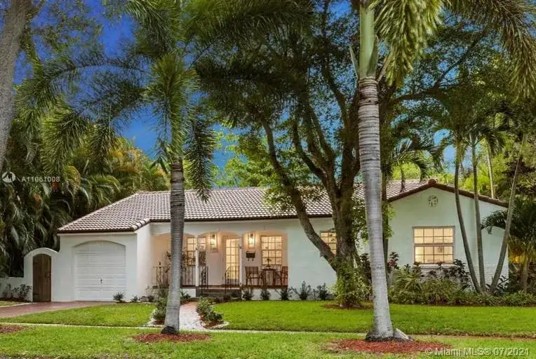 261 NE 97th St, Miami Shores FL 33138 photo 2