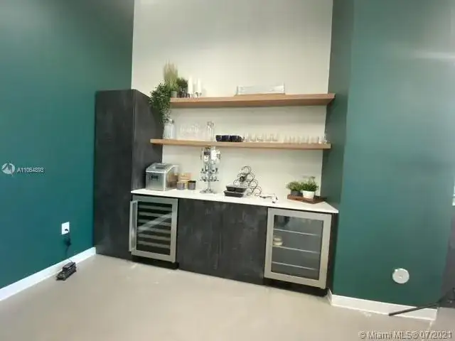 2700 SW 27th ave, Coconut Grove FL 33133 photo 3