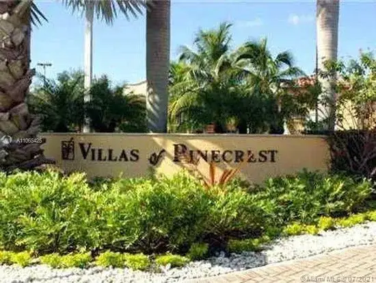 8650 SW 67th Ave # 1038, Pinecrest FL 33156 photo 2