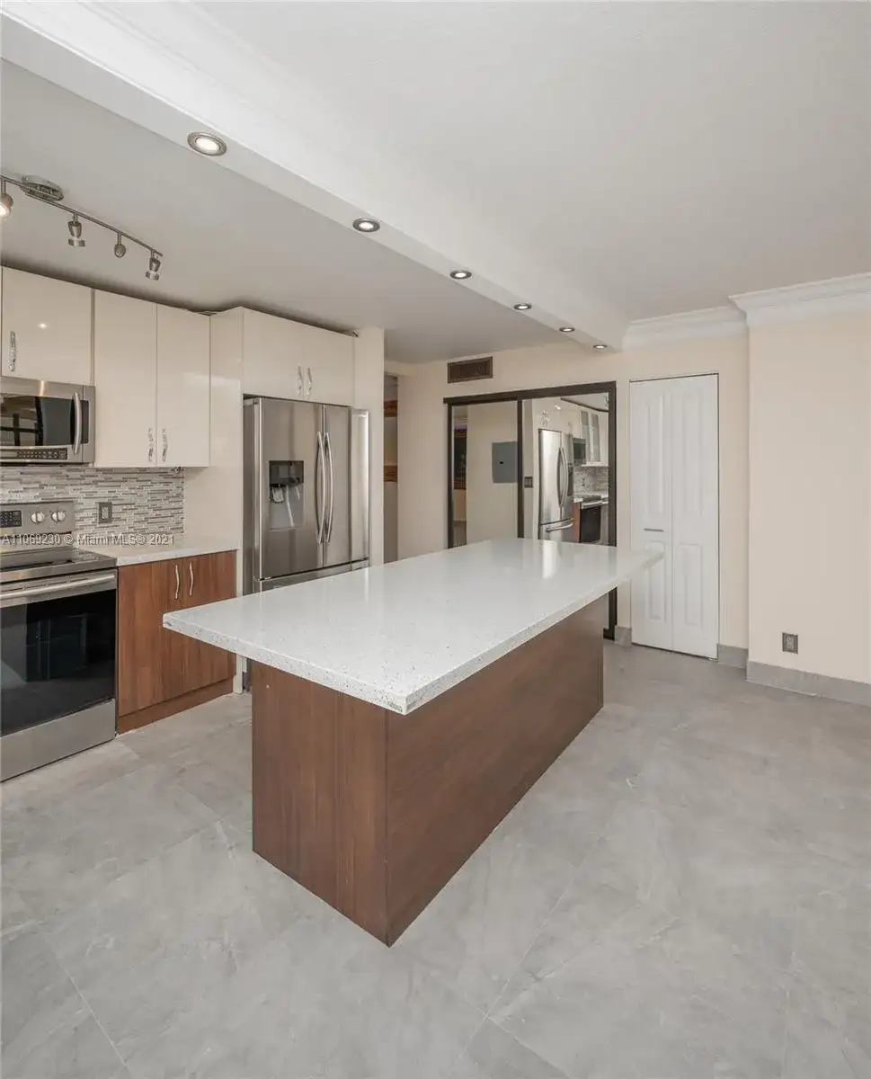 3440 NE 192nd St # A, Aventura FL 33180 photo 5