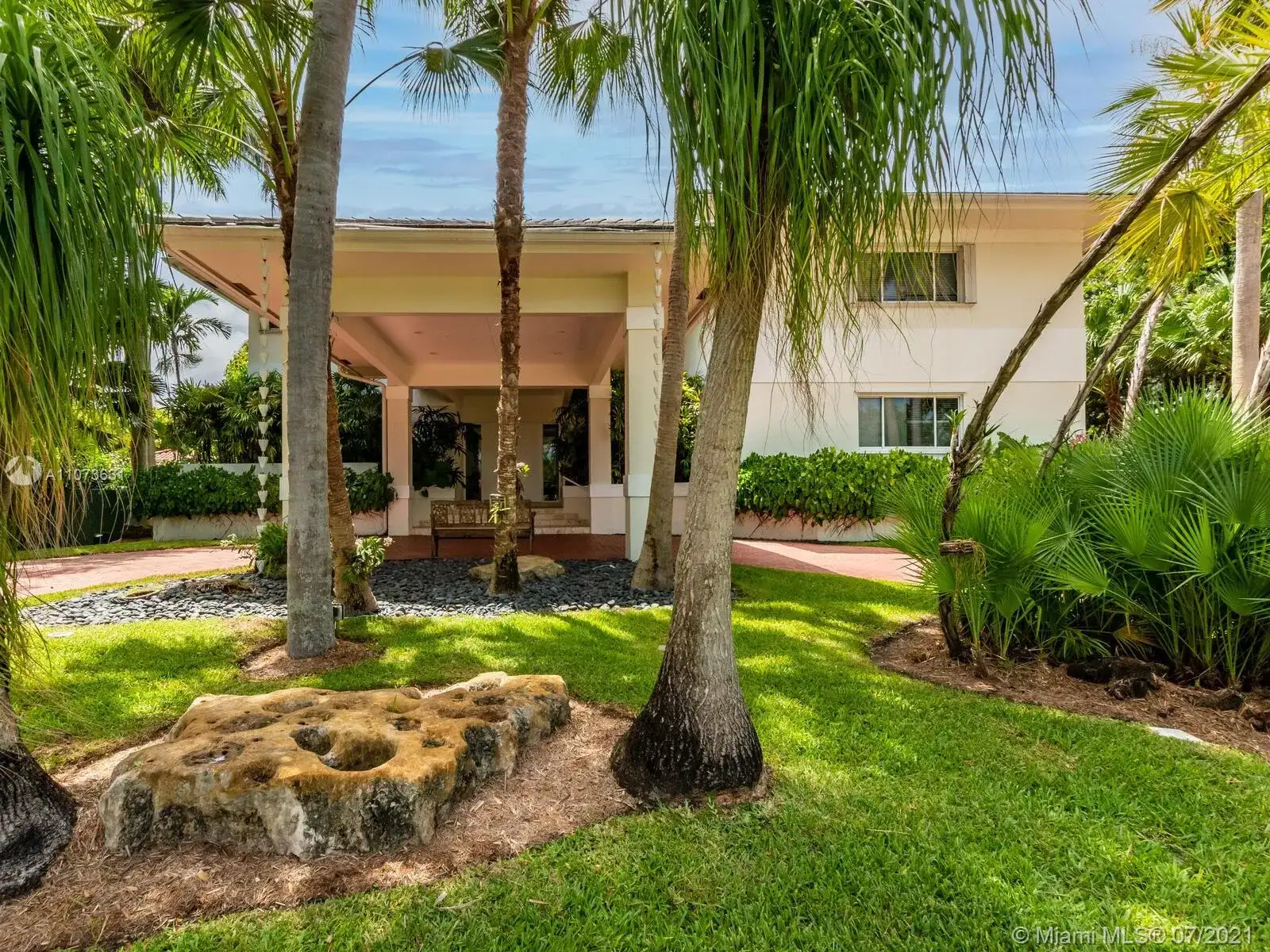 170 Isla Dorada Blvd, Coral Gables FL 33143 photo 3