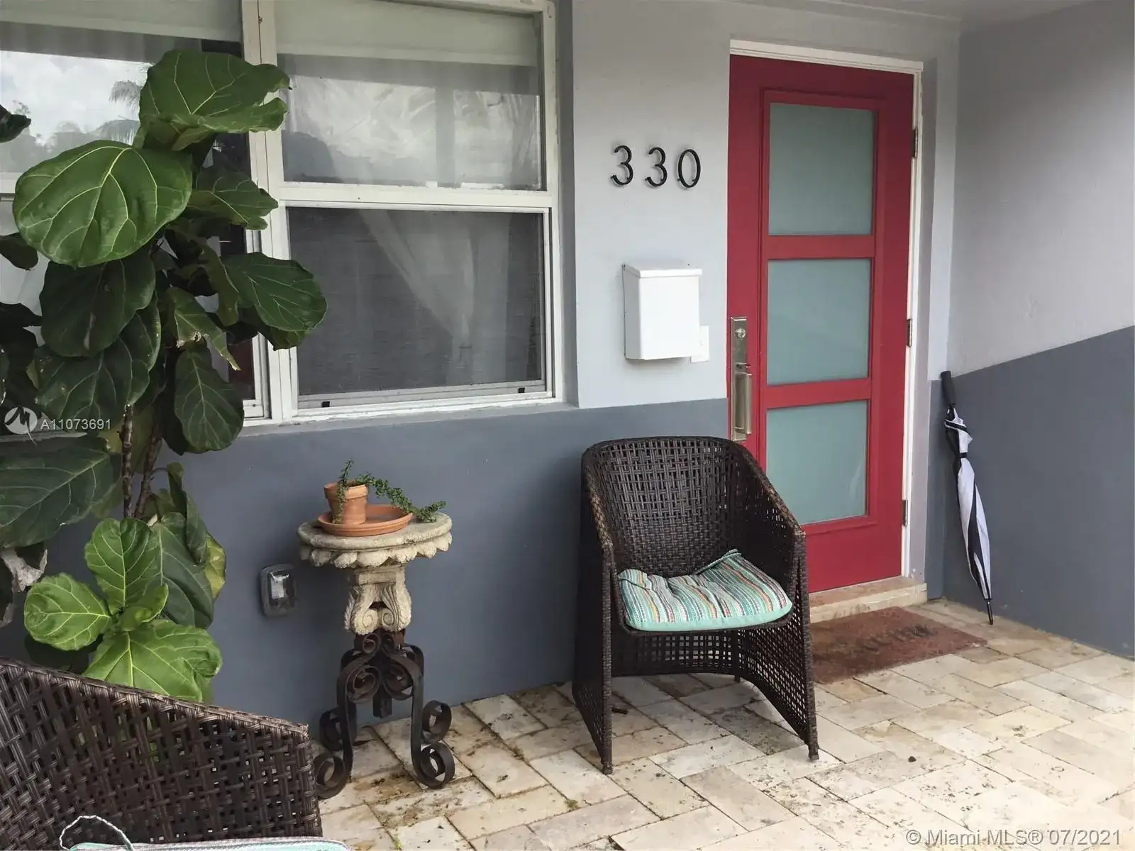 330 SW 19th Rd, Miami FL 33129 photo 2