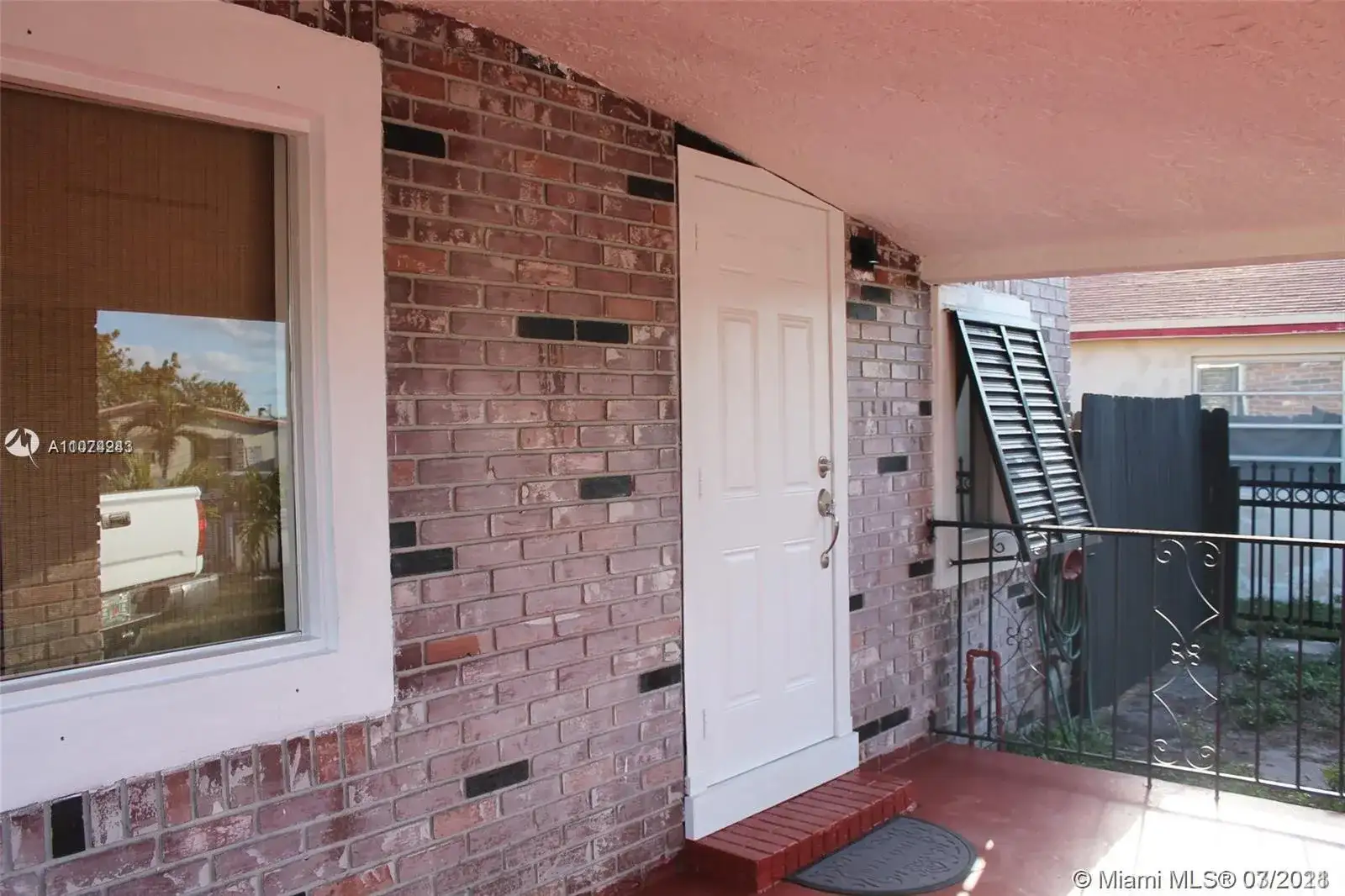 721 NW 6th St, Hallandale Beach FL 33009 photo 5