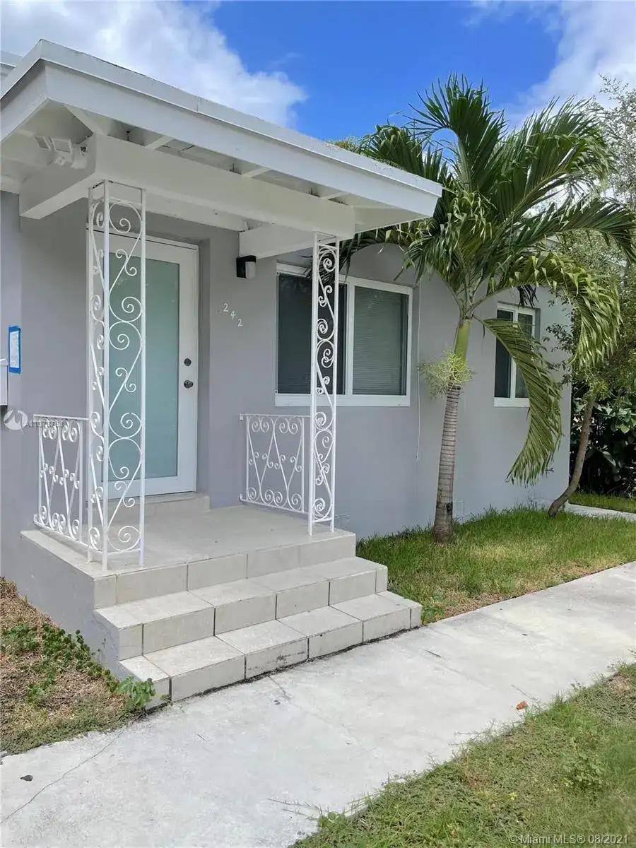 242 NE 55th Ter, Miami FL 33137 photo 3