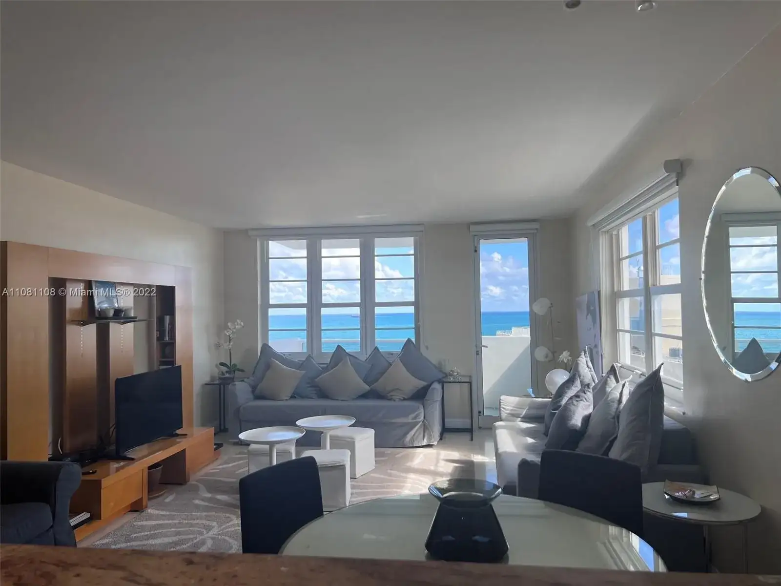 100 Lincoln Rd # 1121, Miami Beach FL 33139 photo 3