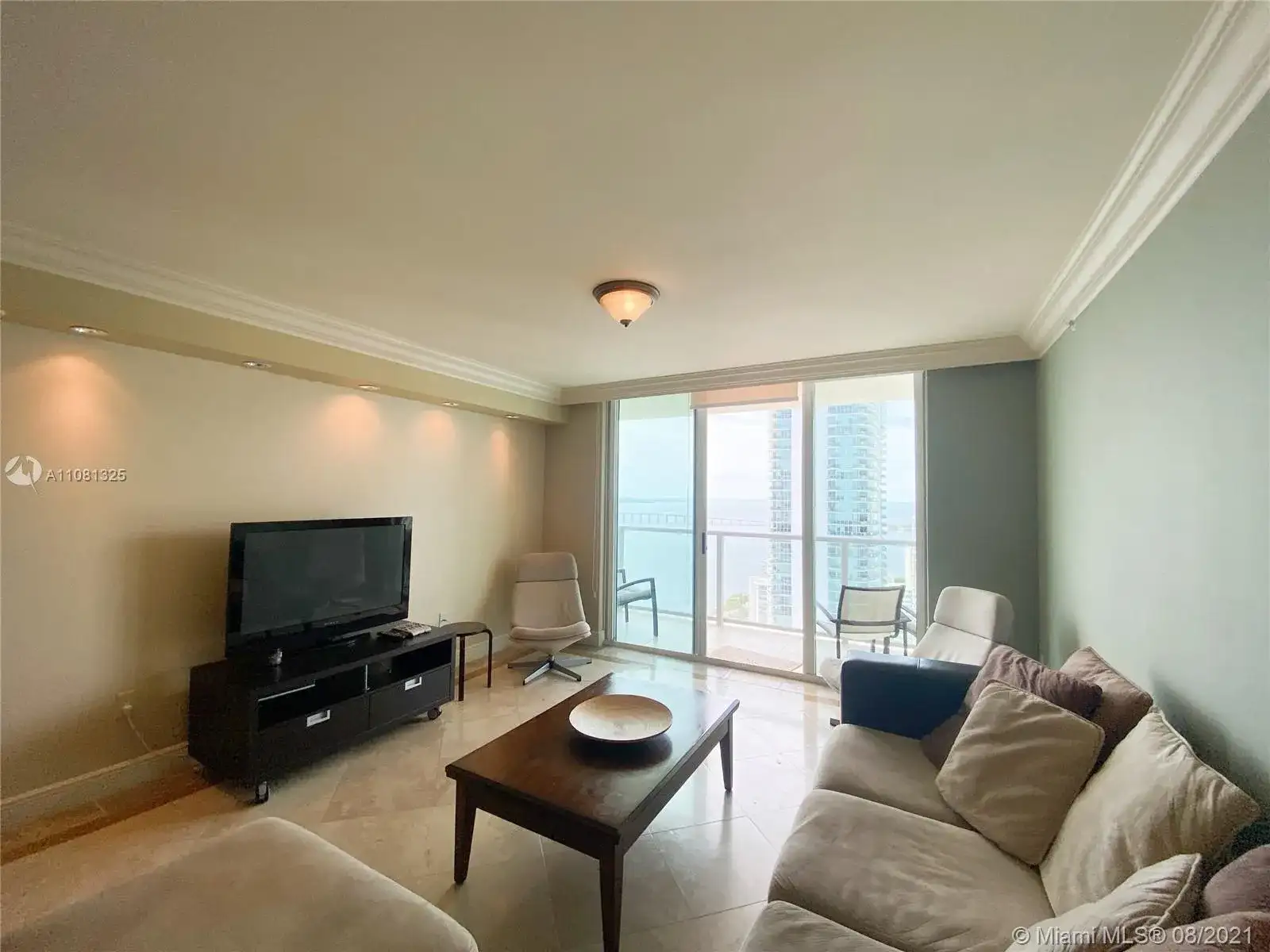 1155 Brickell Bay Dr # 3303, Miami FL 33131 photo 2