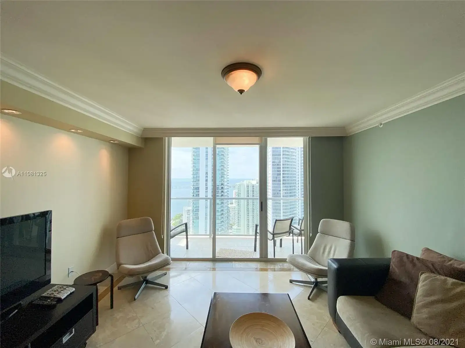 1155 Brickell Bay Dr # 3303, Miami FL 33131 photo 3