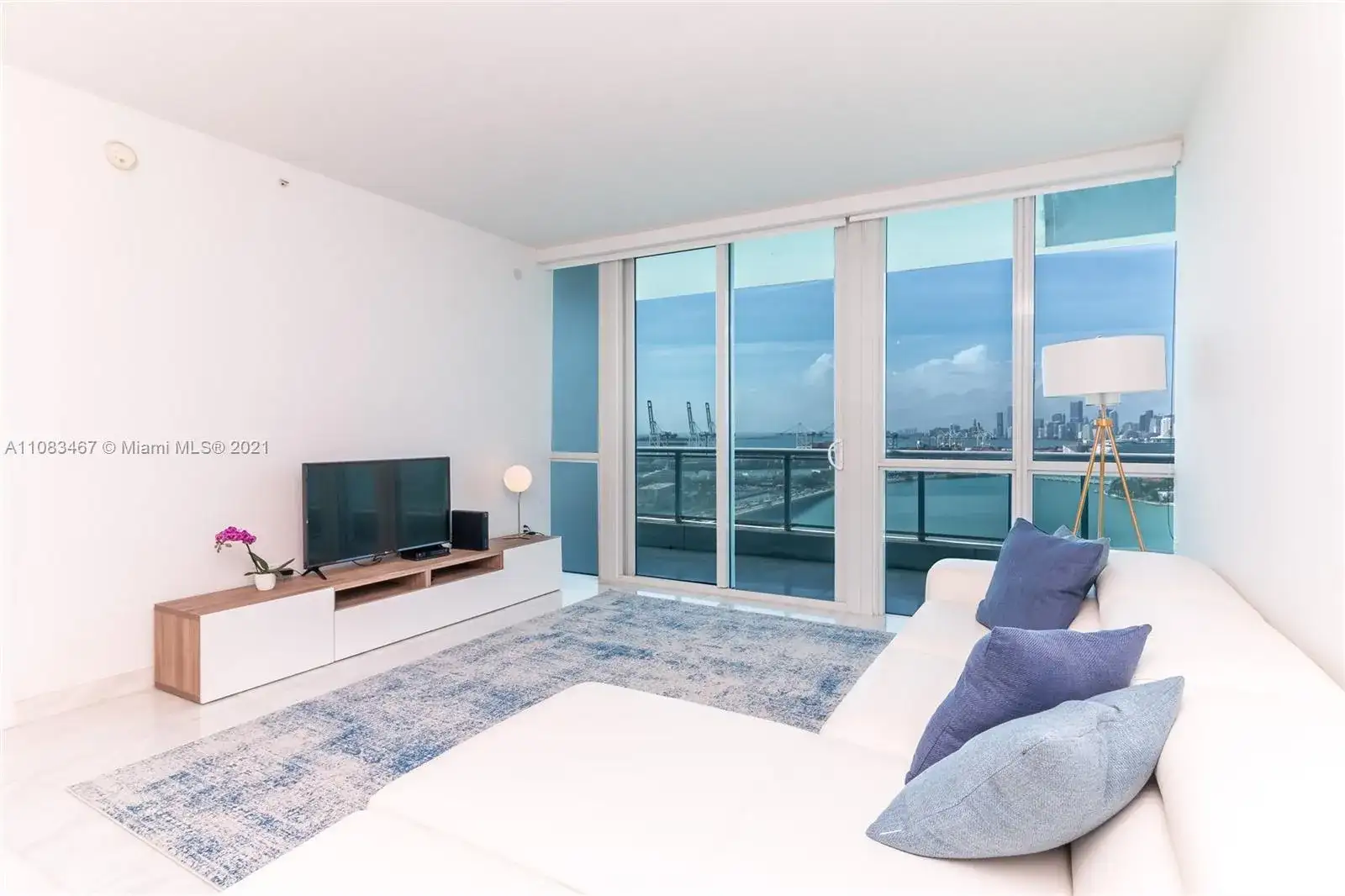 540 West Ave # 2211, Miami Beach FL 33139 photo 3