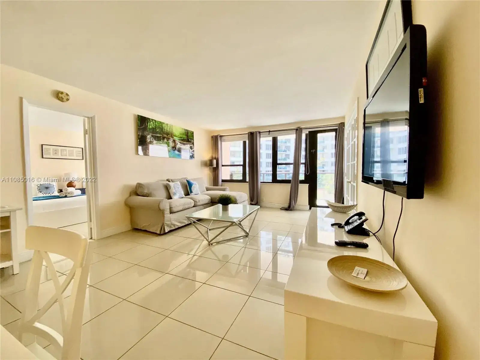 5225 Collins Ave # 411, Miami Beach FL 33140 photo 4
