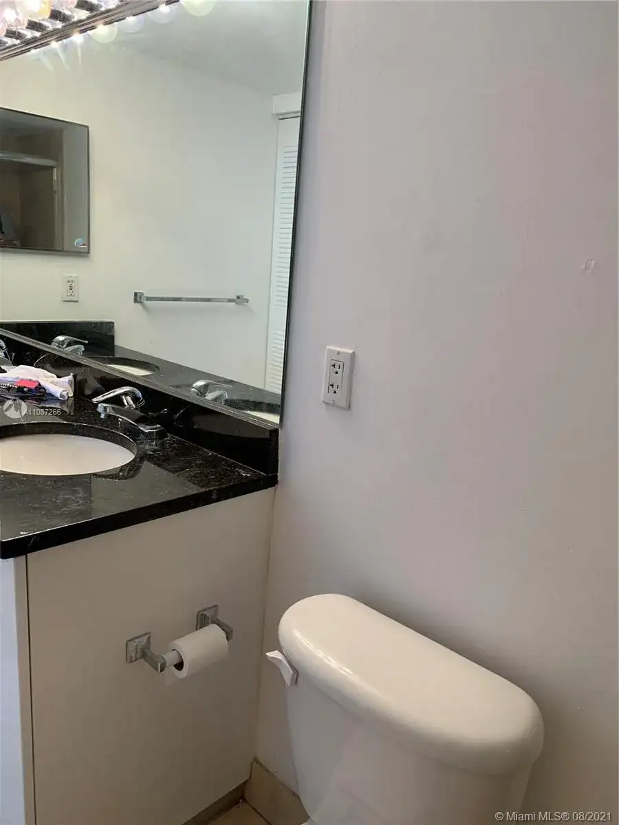 3300 NE 192nd St # 1701, Aventura FL 33180 photo 2