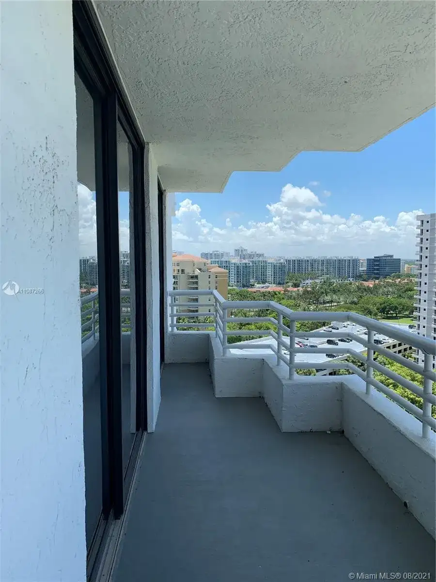 3300 NE 192nd St # 1701, Aventura FL 33180 photo 5