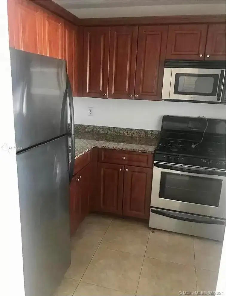 14500 SW 88th Ave # 227, Palmetto Bay FL 33176 photo 3