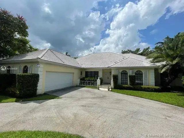 164 Camden Dr, Bal Harbour FL 33154 photo 2