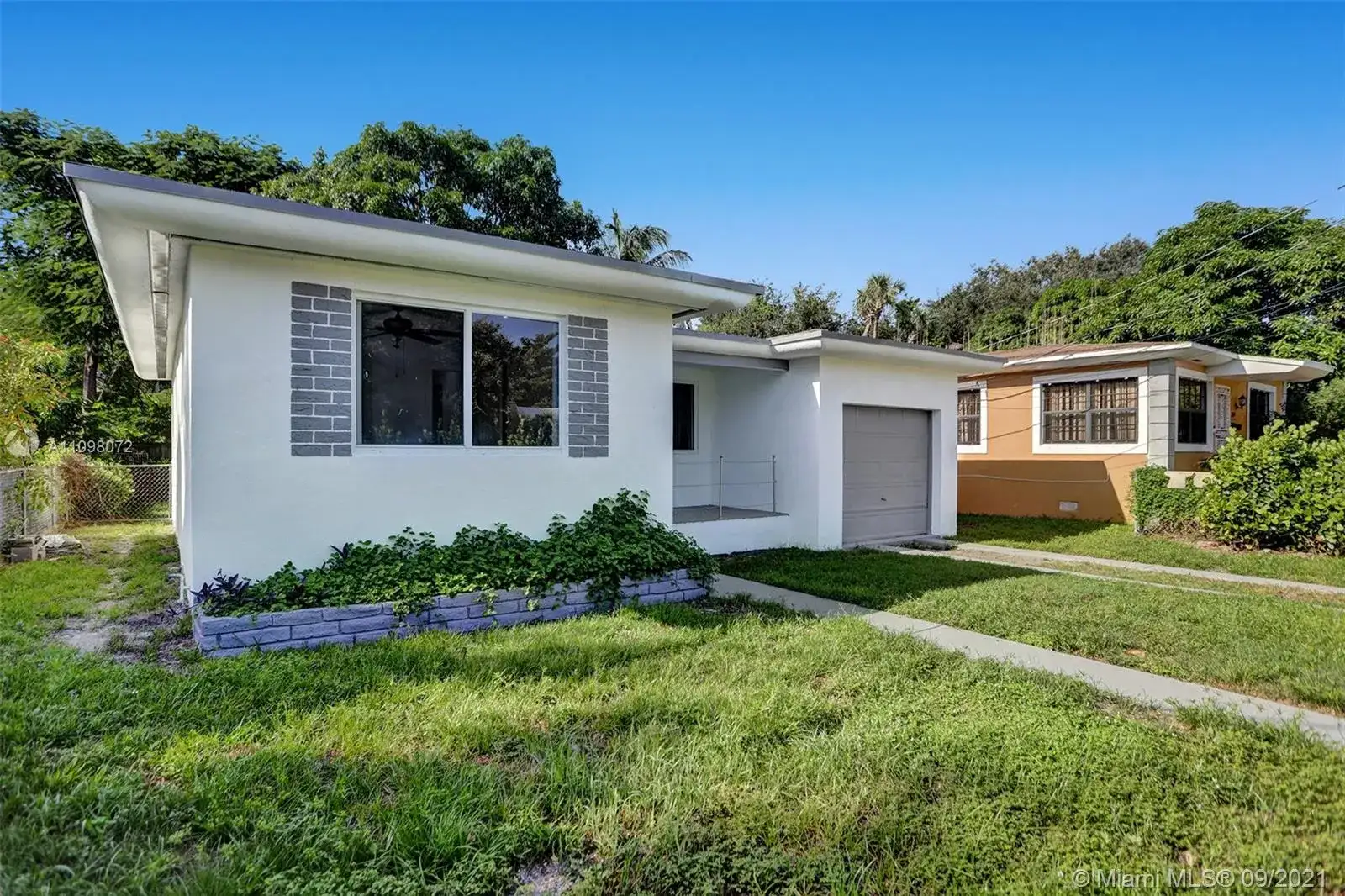 236 NW 42nd St, Miami FL 33127 photo 3