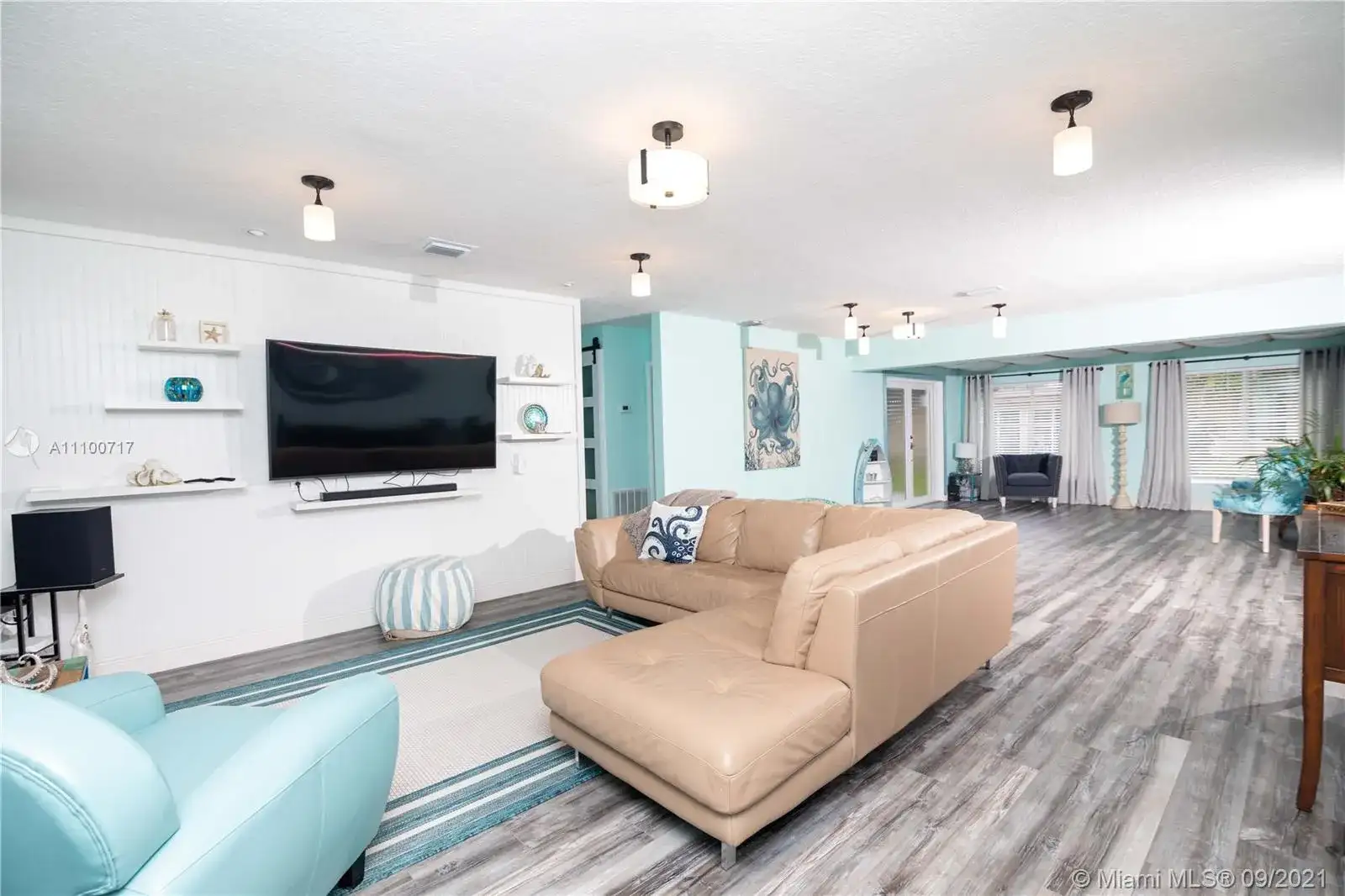 308 S 56th Ave, Hollywood FL 33023 photo 4