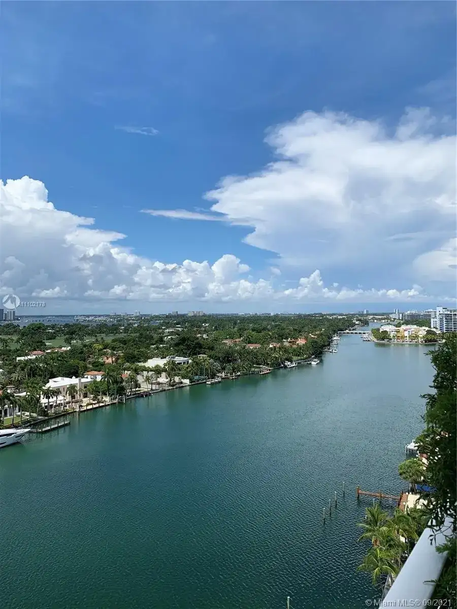 5600 Collins Ave # 16P, Miami Beach FL 33140 photo 2