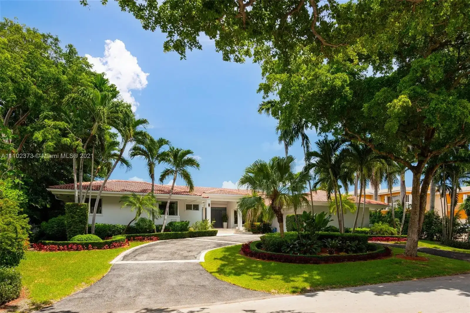 7155 Los Pinos Blvd, Coral Gables FL 33143 photo 3
