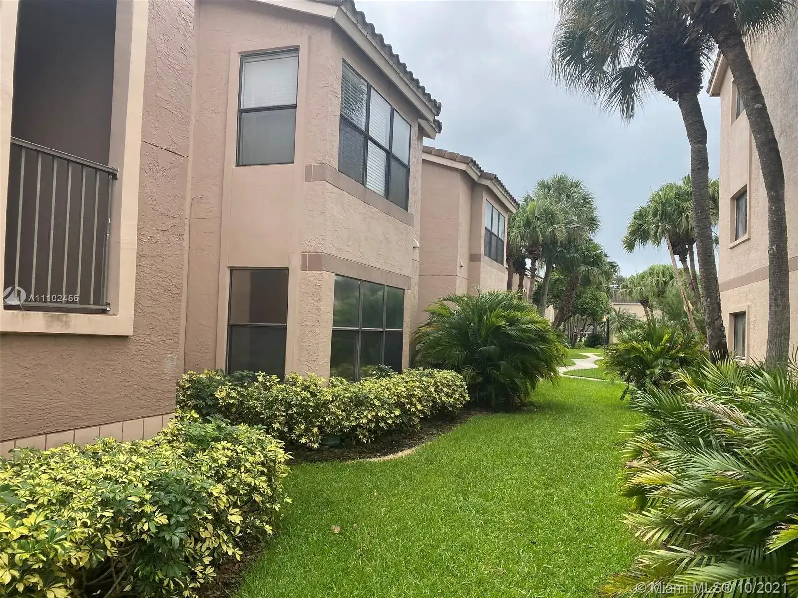 2946 S University Dr # 7110, Davie FL 33328 photo 2
