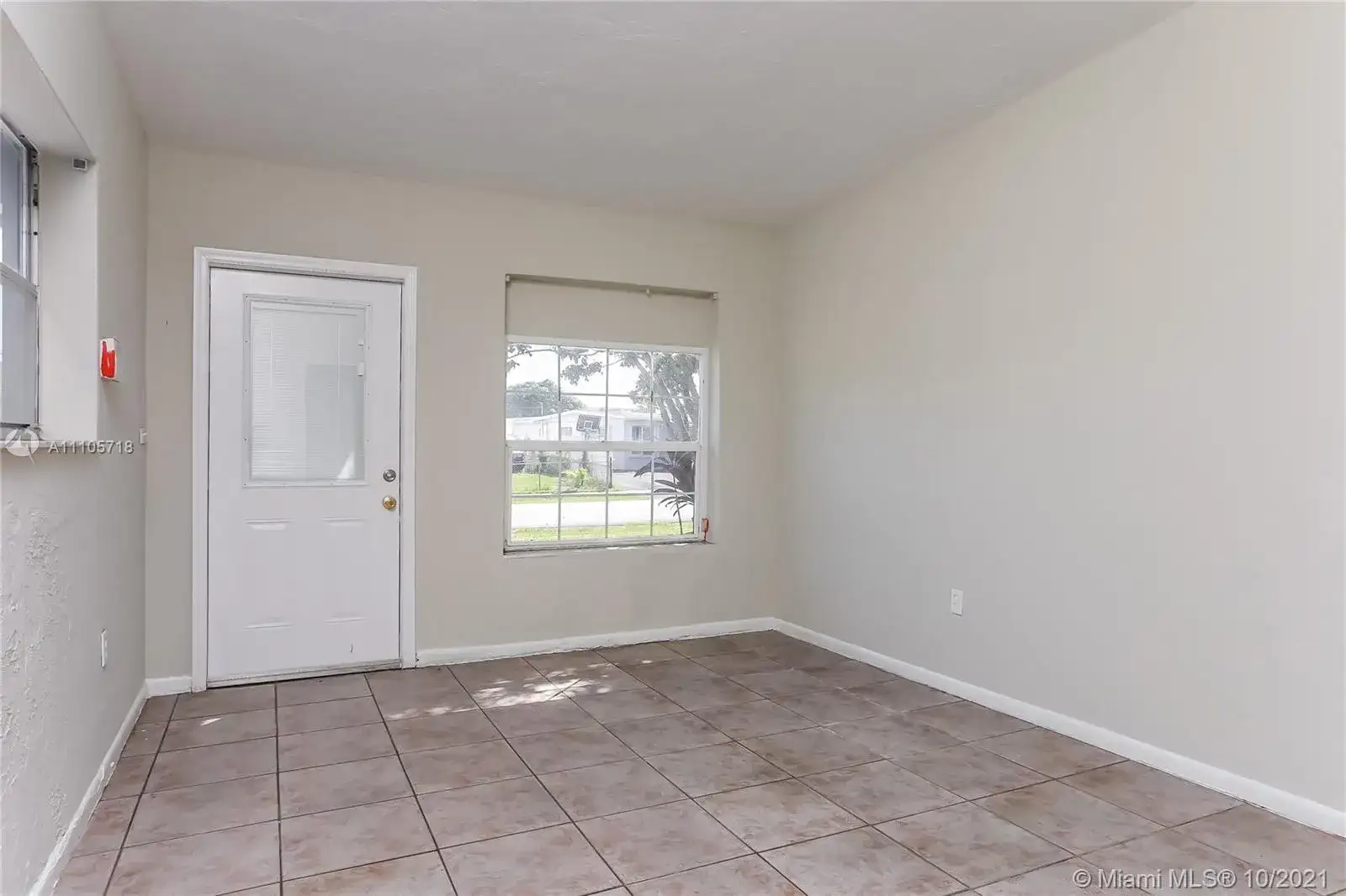 295 NW 29th Ave, Fort Lauderdale FL 33311 photo 2