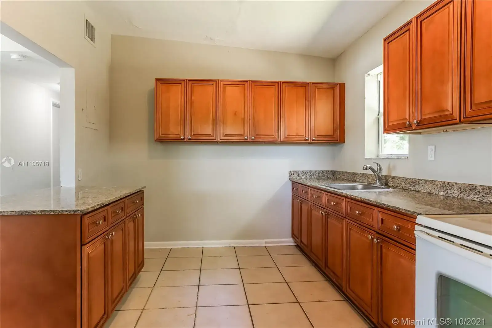 295 NW 29th Ave, Fort Lauderdale FL 33311 photo 5