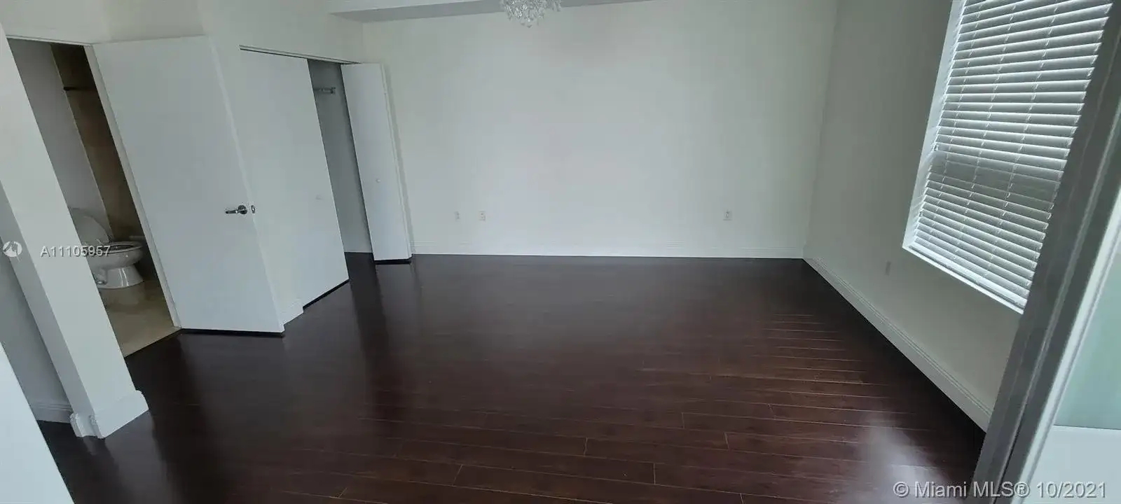 90 SW 3rd St # 1805, Miami FL 33130 photo 3