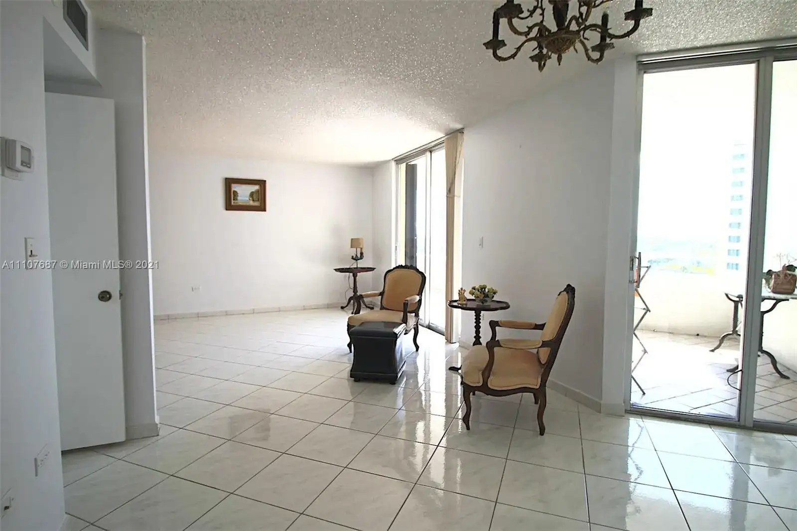 5555 Collins Ave # 8Z, Miami Beach FL 33140 photo 2