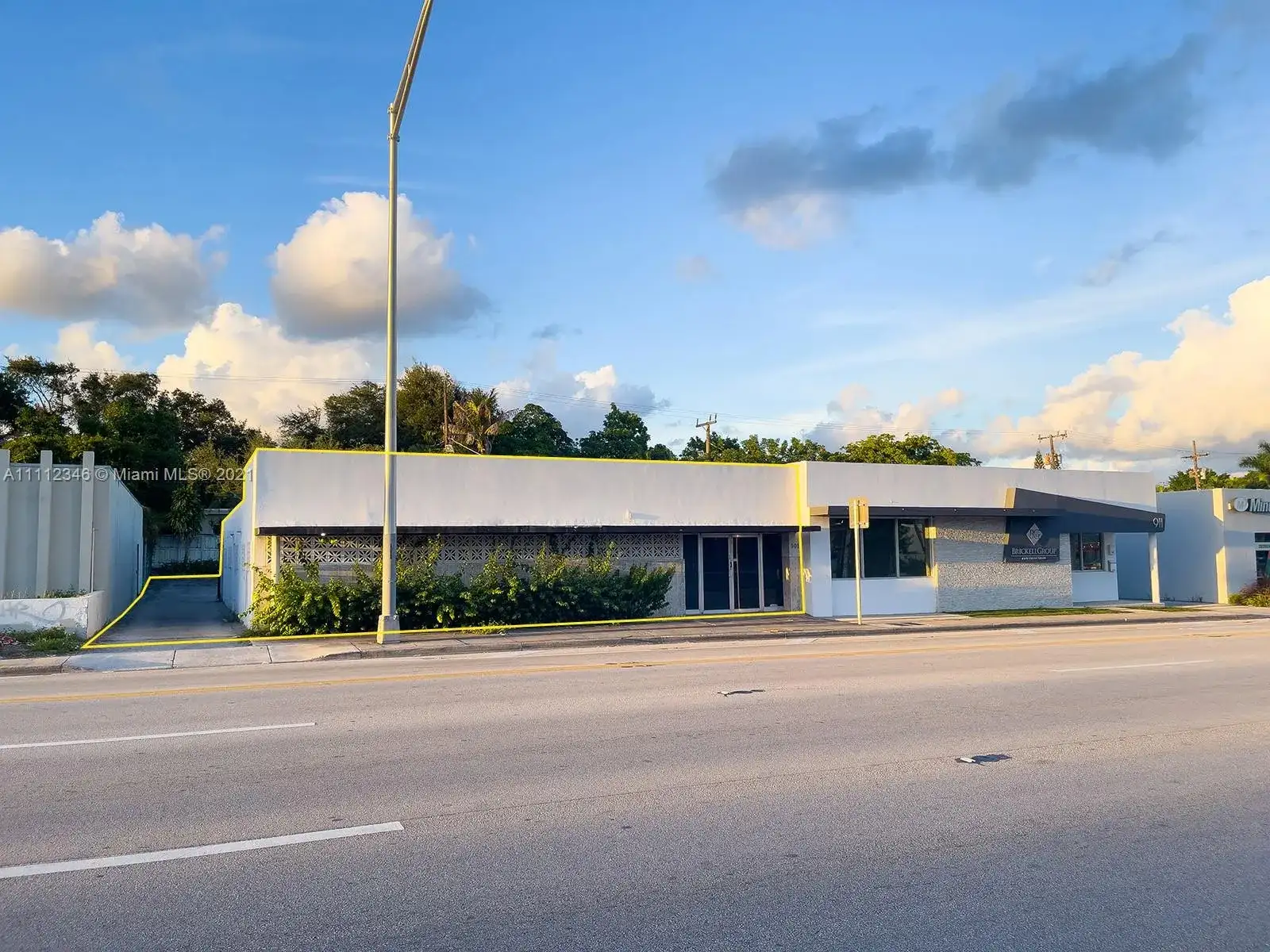 901 NE 79th St, Miami FL 33138 photo 4