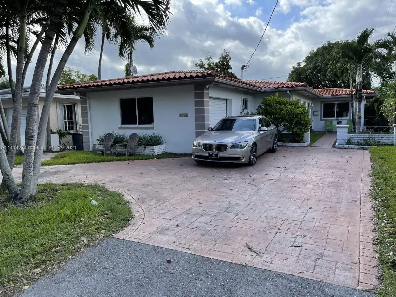 1526 Bird Rd, Coral Gables FL 33146 photo 2