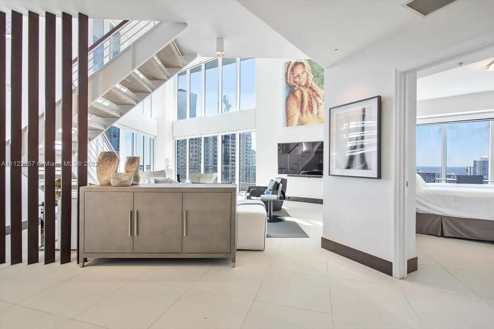 60 SW 13th St # 2600, Miami FL 33130 photo 3