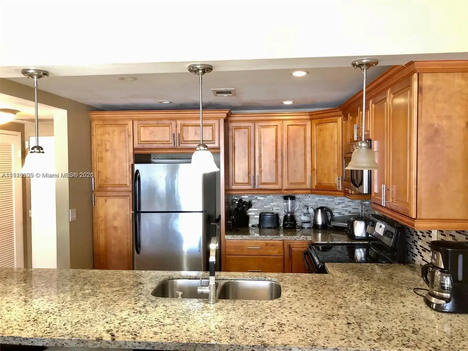 3725 S Ocean Dr # 1605, Hollywood FL 33019 photo 2