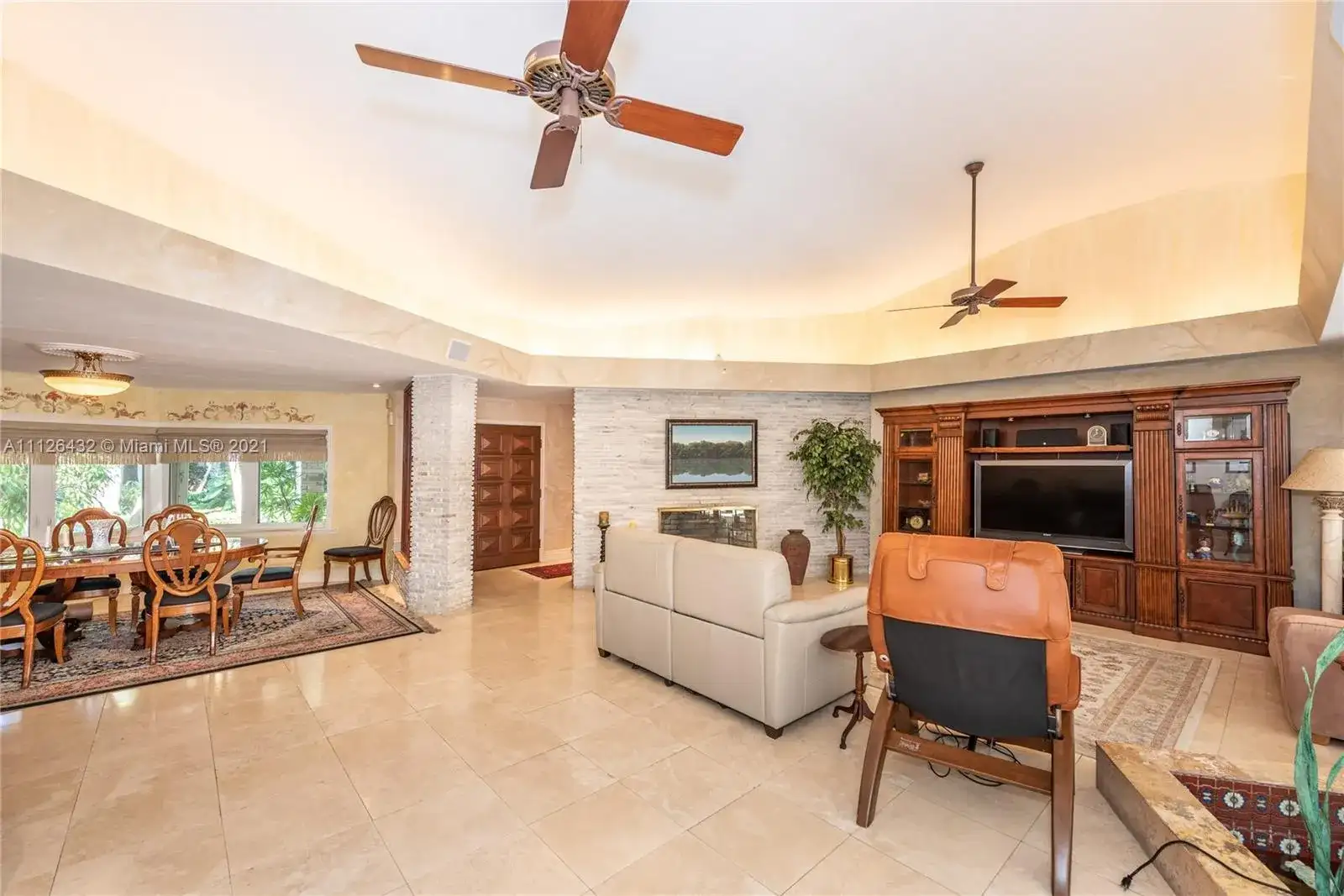 20 N Prospect Dr, Coral Gables FL 33133 photo 3