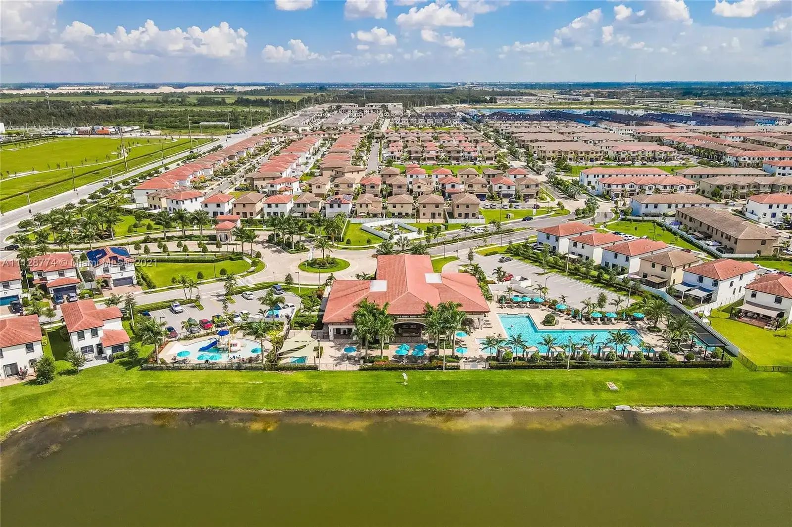10611 W 33rd Ct # 10611, Hialeah FL 33018 photo 4