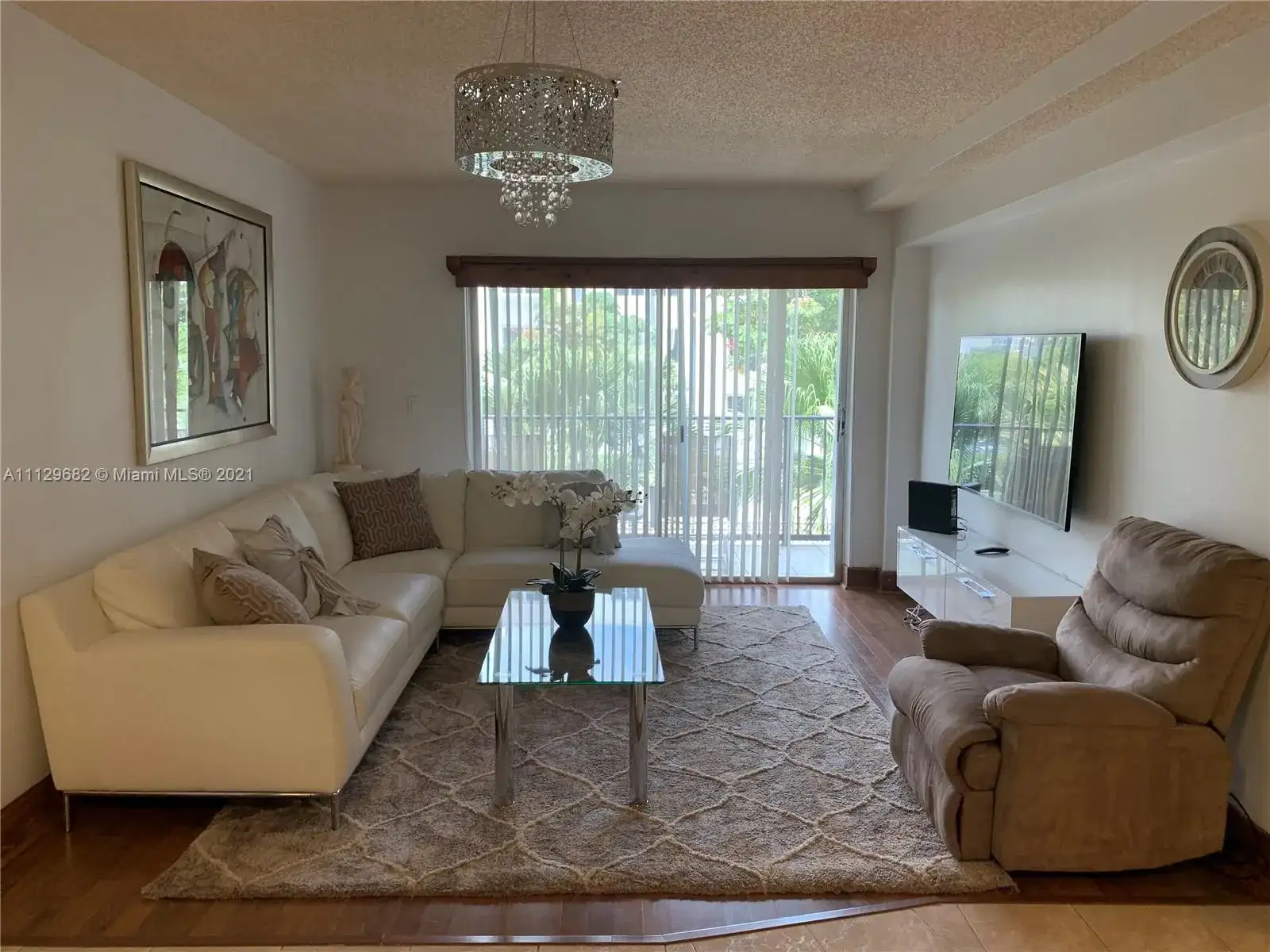 201 180th Dr # 114, Sunny Isles Beach FL 33160 photo 4