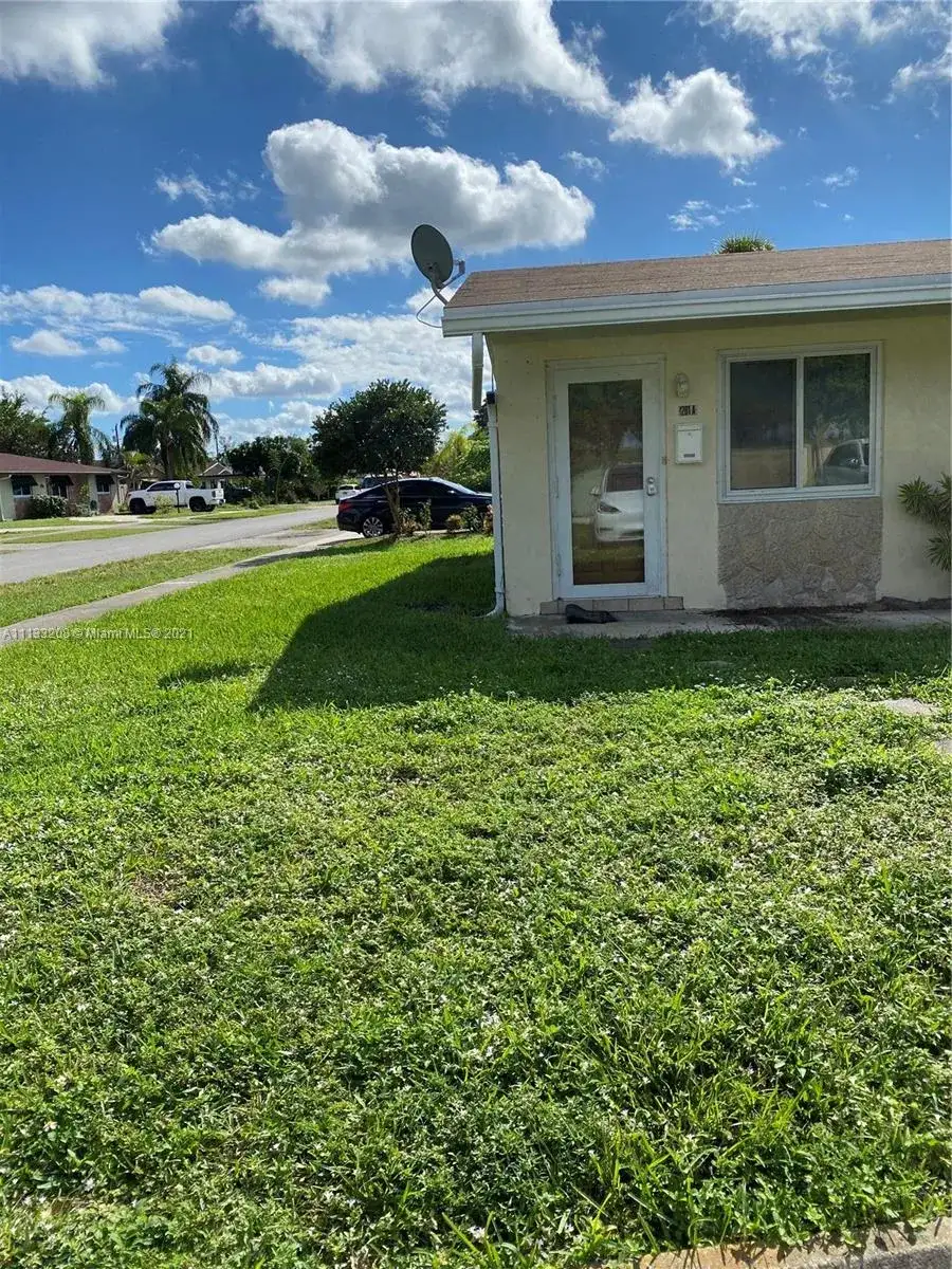 1201 NW 10th St # 2, Dania Beach FL 33004 photo 2