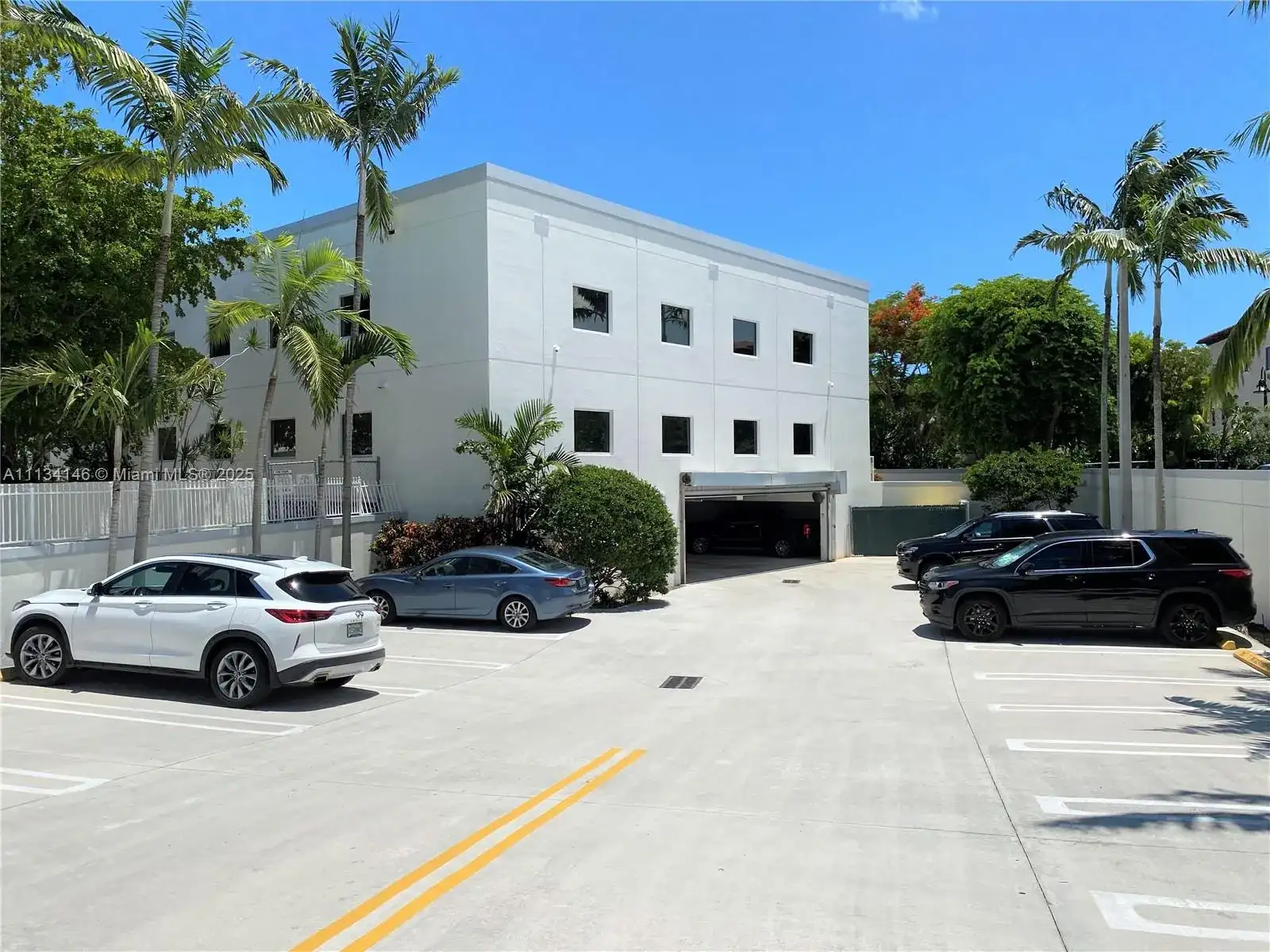 9830 SW 77th Ave # 205, Miami FL 33156 photo 2