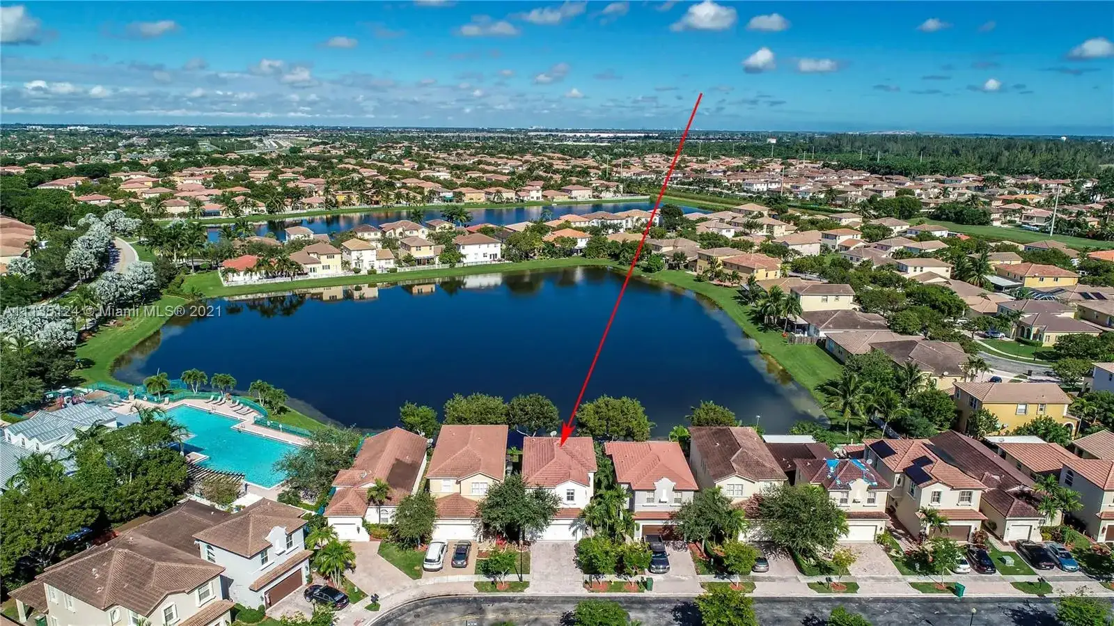 3911 NE 13th Dr, Homestead FL 33033 photo 2