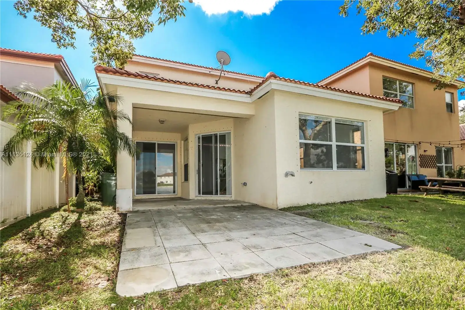 3911 NE 13th Dr, Homestead FL 33033 photo 5