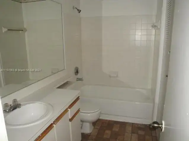 18316 NW 68th Ave # I, Hialeah FL 33015 photo 3