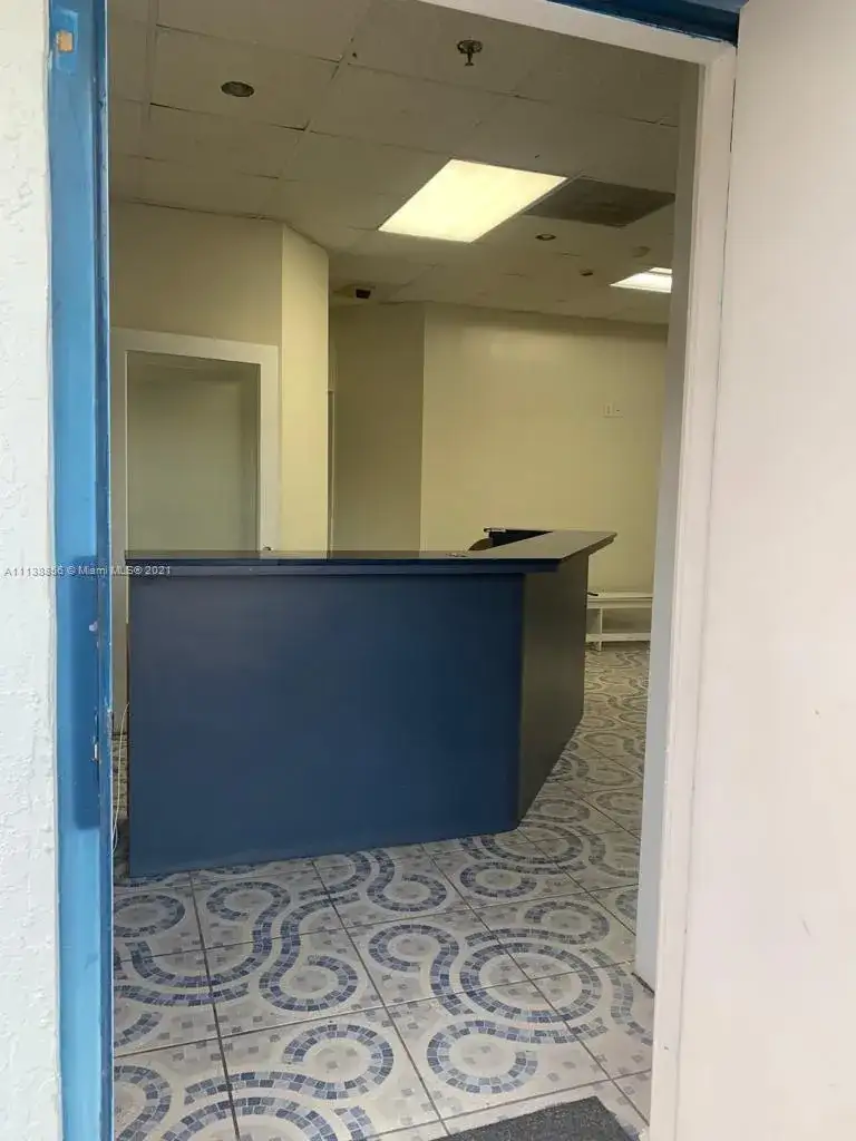 12101 NW 98th Ave, Hialeah Gardens FL 33018 photo 4
