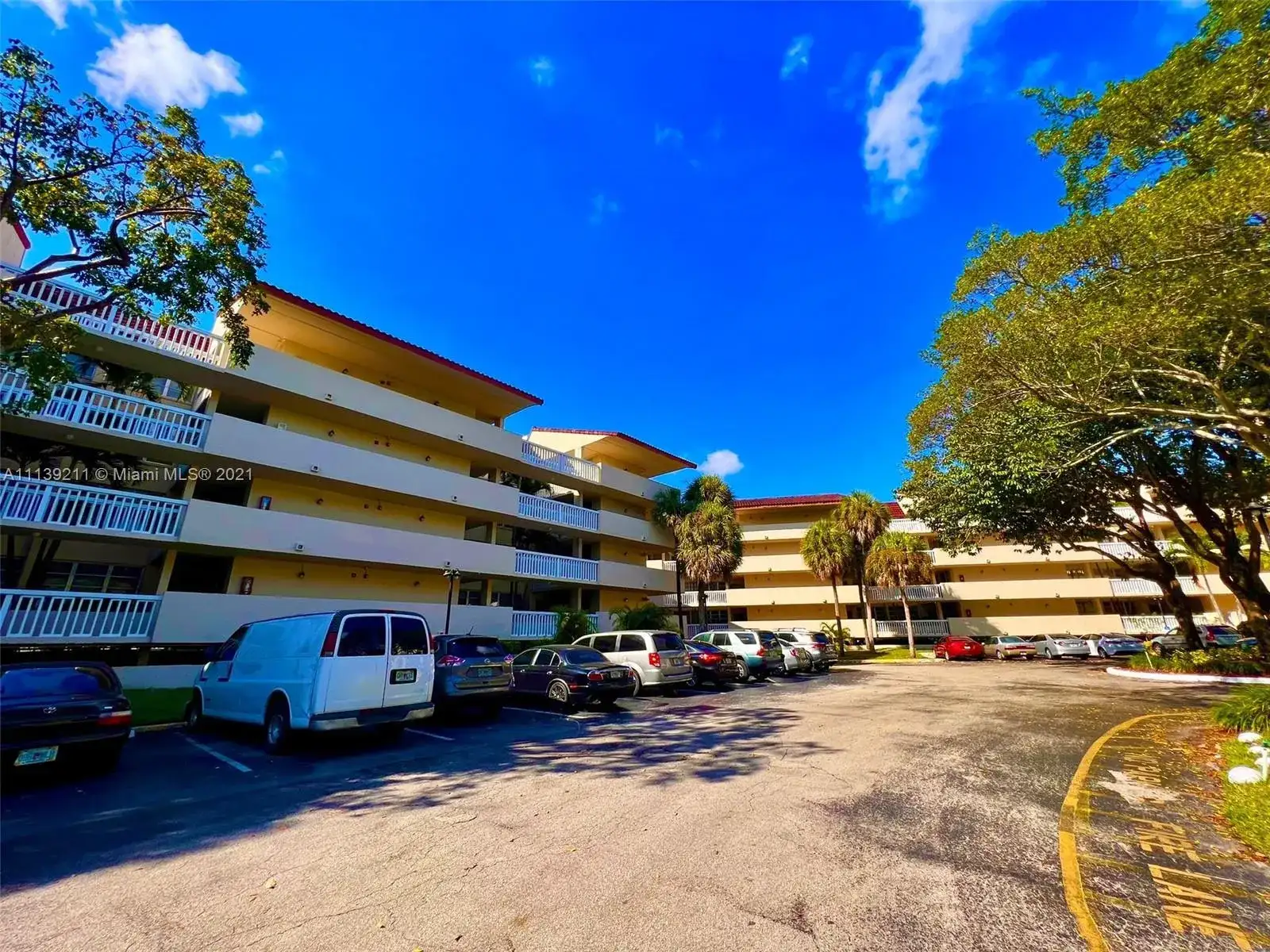 7051 Environ Blvd # 633, Lauderhill FL 33319 photo 3