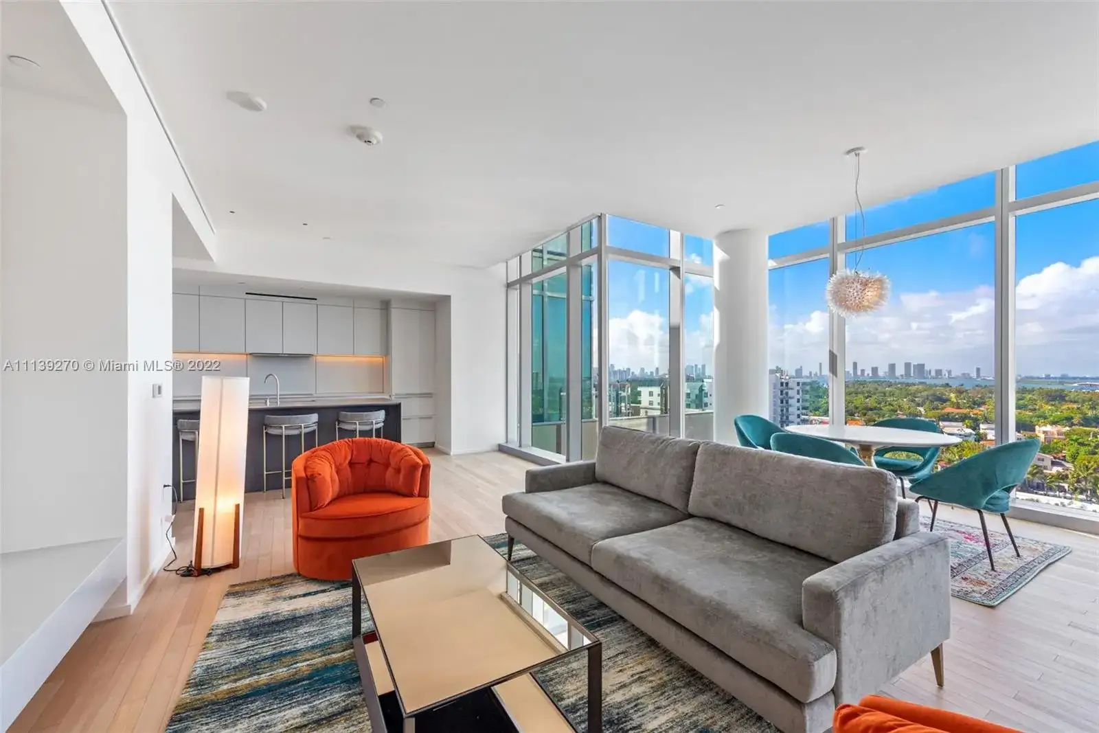 2901 Collins Ave # 1403, Miami Beach FL 33140 photo 2