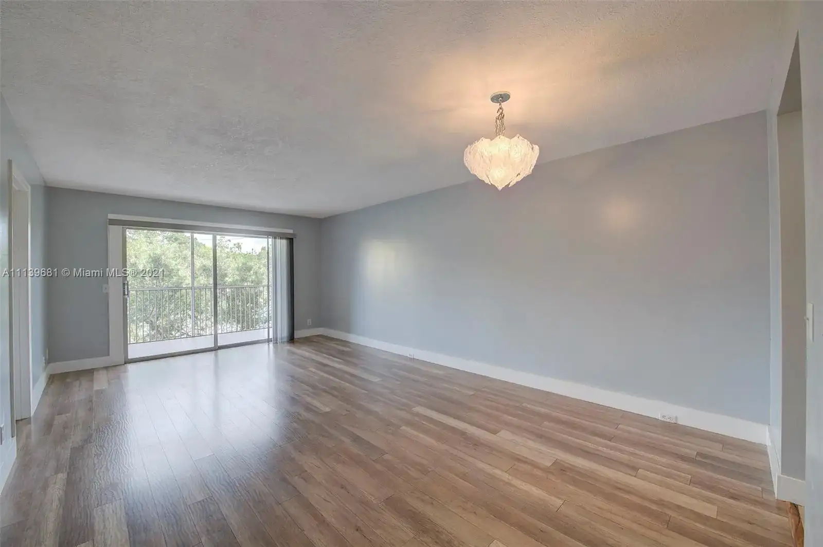 12501 SW 14th St # 312R, Pembroke Pines FL 33027 photo 4