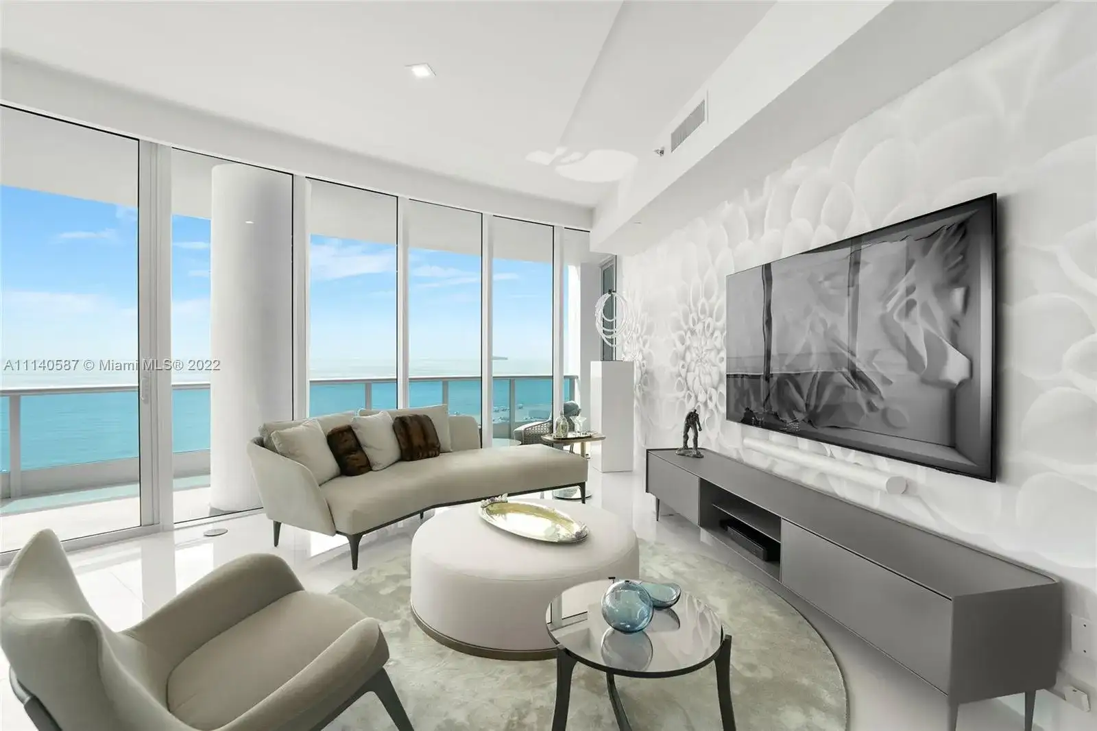 5959 Collins Ave # 807, Miami Beach FL 33140 photo 3