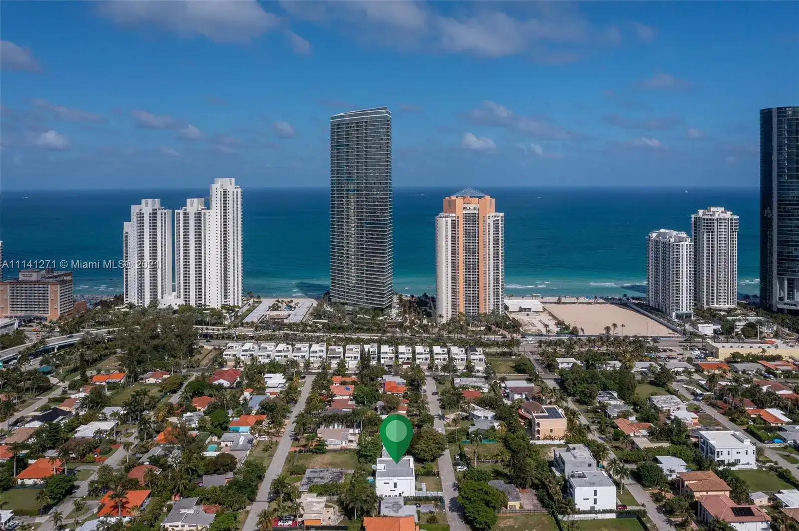 255 189th Ter, Sunny Isles Beach FL 33160 photo 3