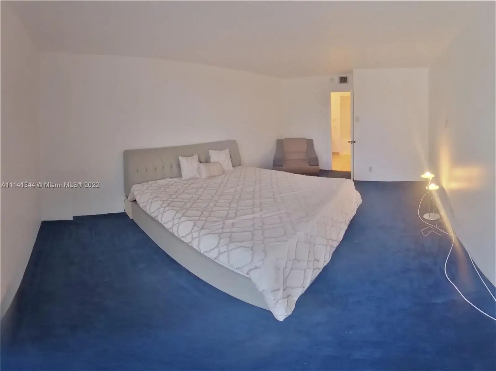 100 Bayview Dr # 229, Sunny Isles Beach FL 33160 photo 5