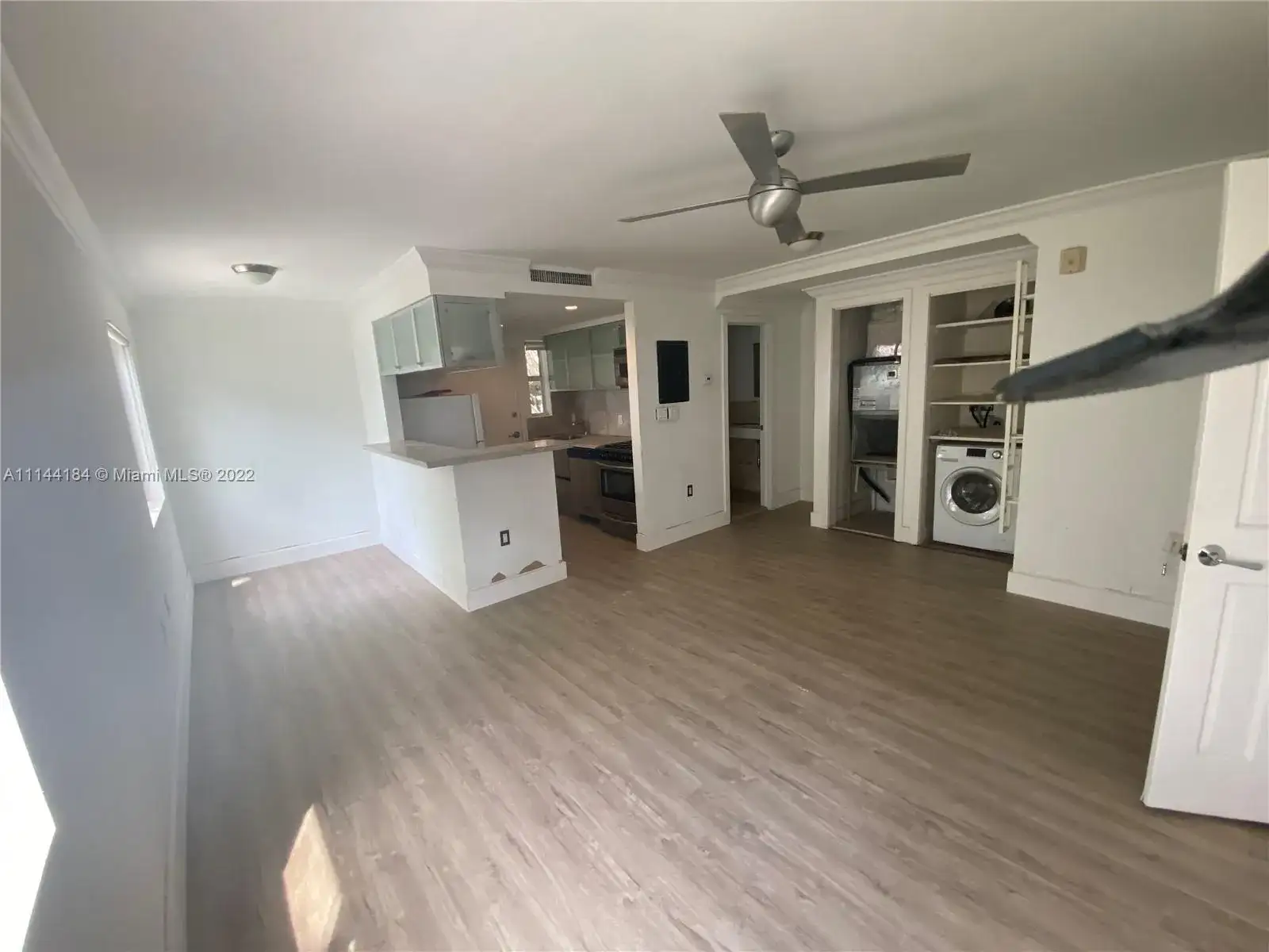 731 6th St, Miami Beach FL 33139 photo 2