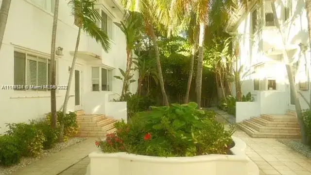 731 6th St, Miami Beach FL 33139 photo 5