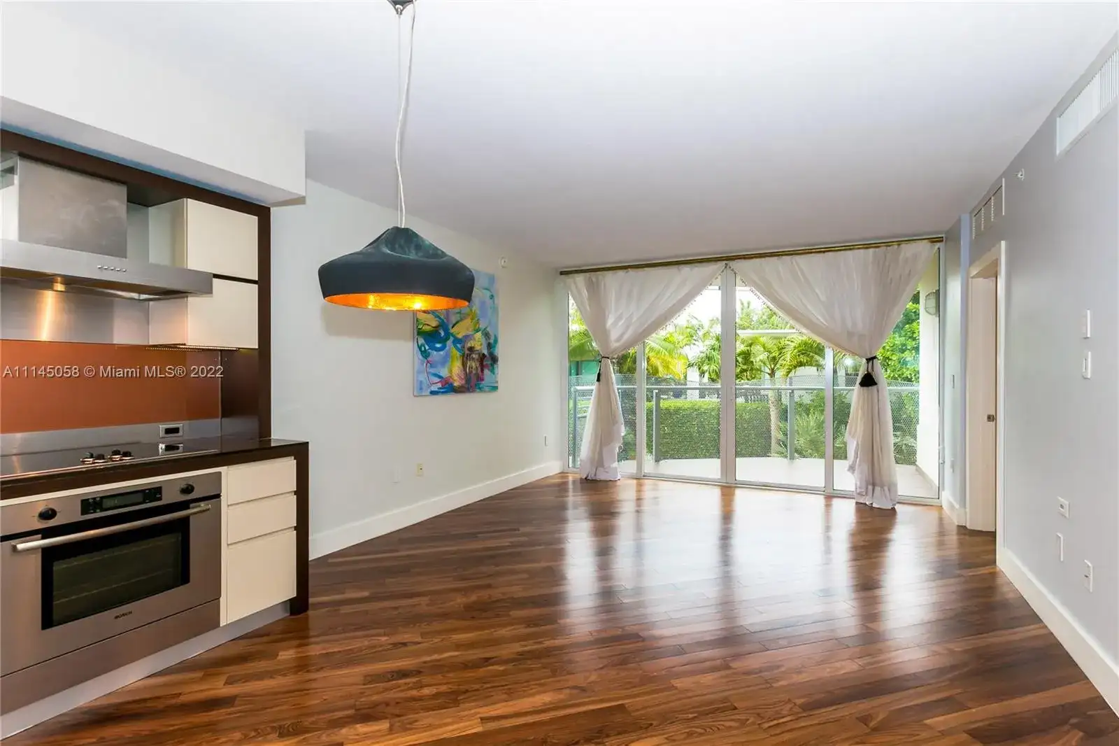 2155 Washington Ct # 206, Miami Beach FL 33139 photo 5
