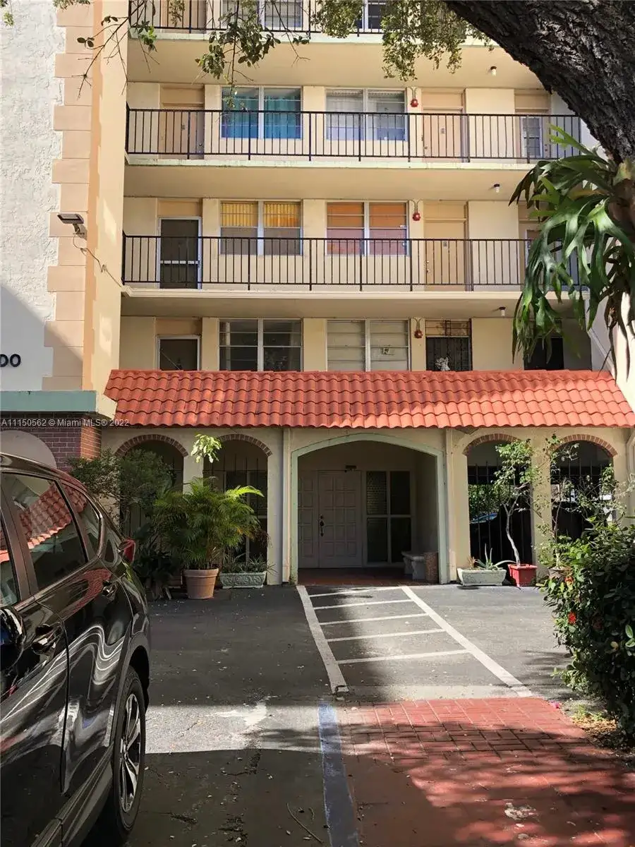 12590 NE 16th Ave # 210, North Miami FL 33161 photo 2
