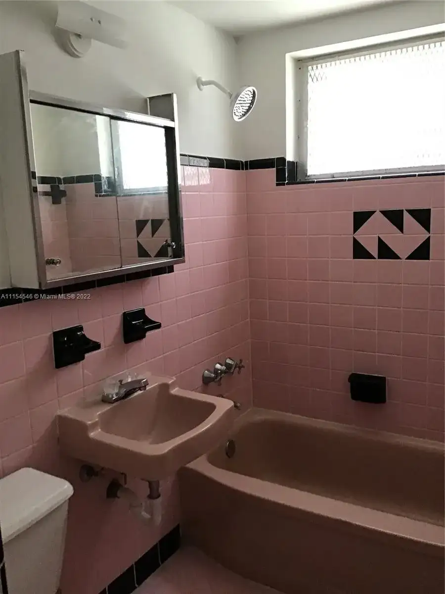 8132 Harding Ave # 2, Miami Beach FL 33141 photo 3